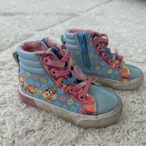 Bluey High Too Sneakers